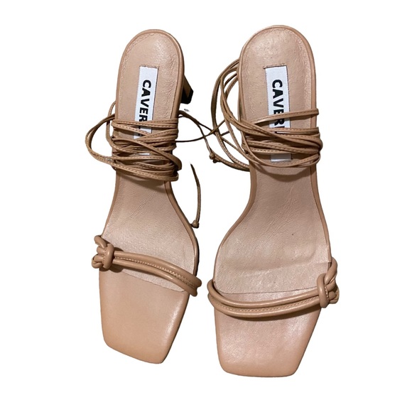 Worn Once Caverley Dora Beige Tan Ankle Tie Sandal Women's 40 or 10 - Picture 2 of 6